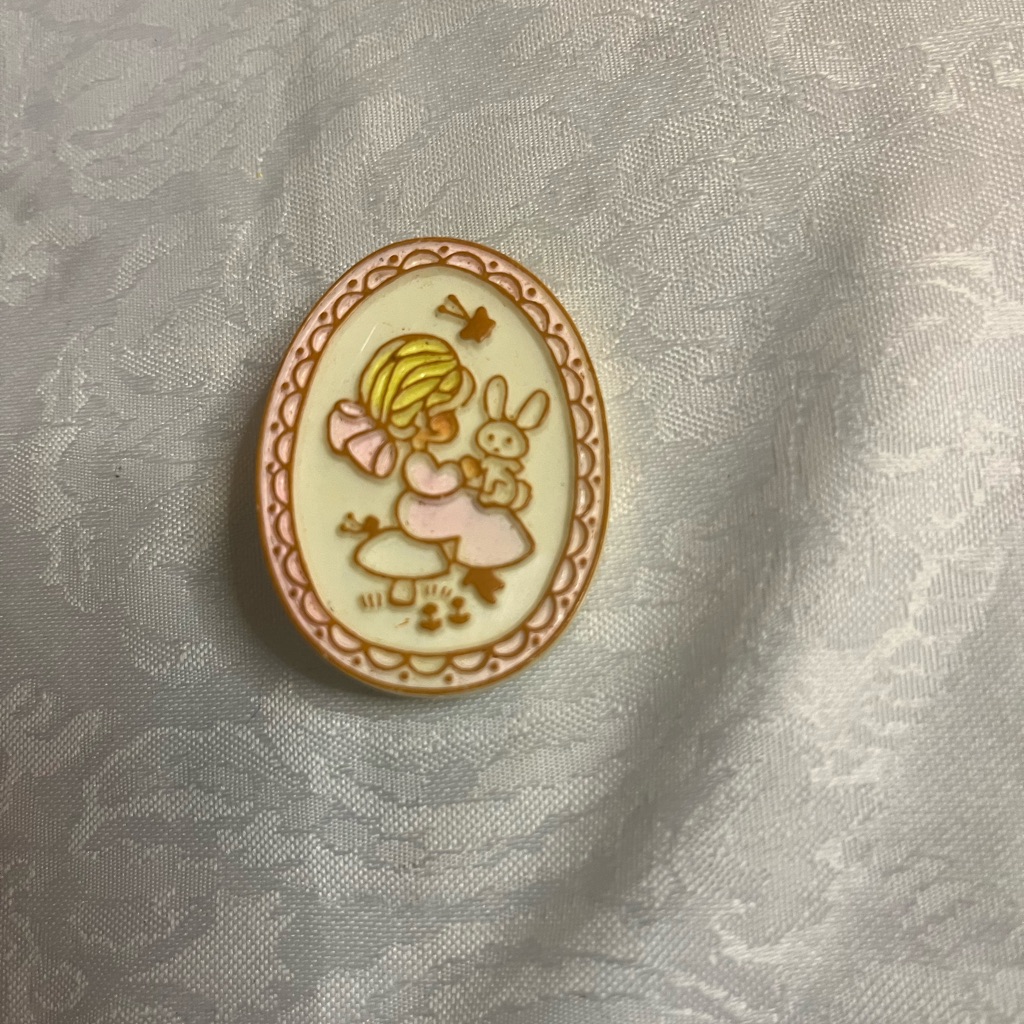 Vintage Girl And Bunny Brooch 9$